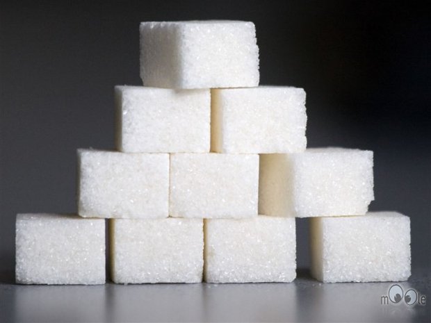 Как началась сладкая жизнь или о том кто догадался варить сахар из свеклы